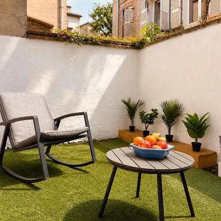 Paradis  Terrasse - Bureau - Wifi - Tv * Muret